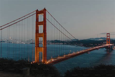 A view of the golden gate bridge at night photo – San francisco Image on Unsplash