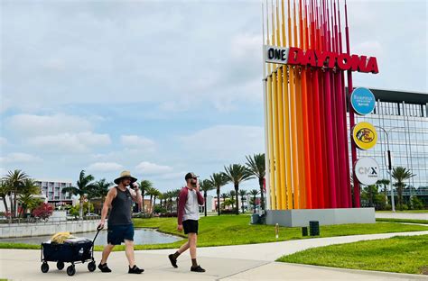 Costco Daytona Beach: Store with gas to be built across from Speedway