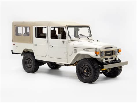 1981 FJ45 Troopy - White - FJ45-286141