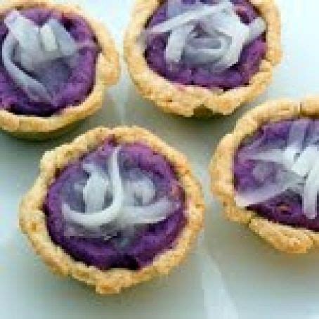 Ube Pies (Purple Yam or Purple Sweet Potato Pies) Recipe - (3.9/5)