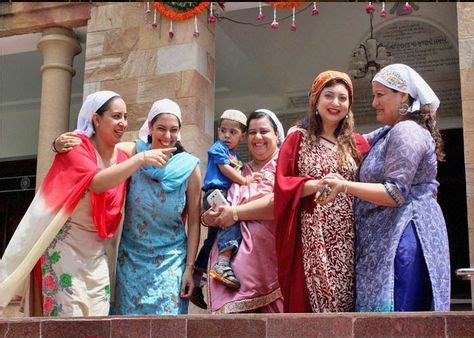 Happy Parsi Women from Mumbai, India. | India, Latest news today