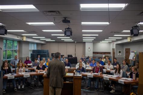 Ambassador Bible College Welcomes Class of 2023 | United Church of God