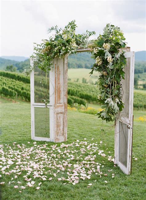 Rustic outdoor wedding arch ideas - houredouble