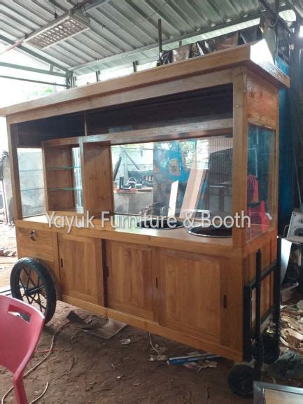 JUAL GEROBAK BAKSO KAYU KEKINIAN WILAYAH JAKARTA TIMUR – YAYUK FURNITURE & GEROBAK (BOOTH)