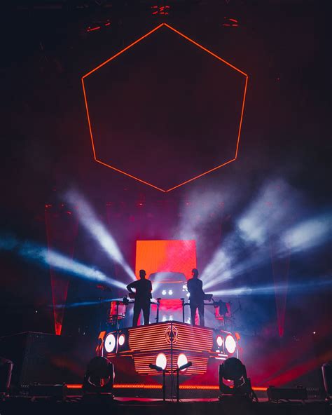 ODESZA: Tears, Fireworks & Leon Bridges At End of 'A Moment Apart'