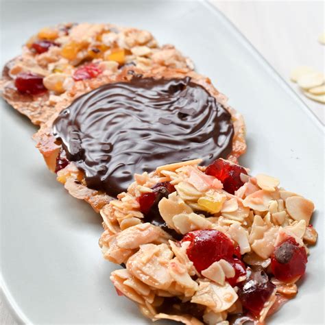 Florentine biscuits recipe - Florentines are the perfect cookie with a mix of sweetness ...