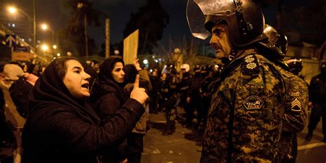 Iranian students call for a new revolution amid government crackdown | Green Left