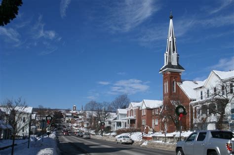 Frostburg, MD : Main Street looking west photo, picture, image (Maryland) at city-data.com