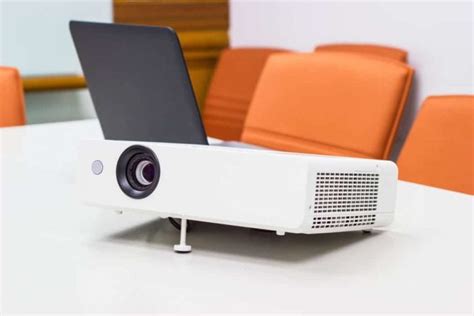 Best Projector Screen 2023 ~ Top Theater Projection Screens