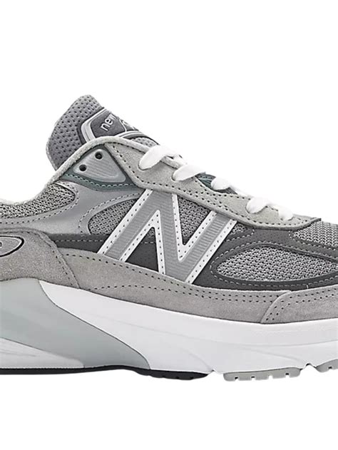 The New Balance 990v6 Is Fun for the Whole Family | GQ