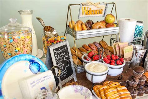 DIY Breakfast Bar Ideas: Create an Easy Breakfast Bar Party for Company