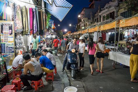 Photos of Hanoi Night Market | Images and Pics @ Holidify.com