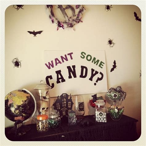 Halloween Candy Bar | Halloween candy bar, Halloween party, Halloween candy