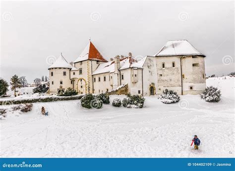 Varazdin Castle in Croatia editorial stock image. Image of gothic - 104402109