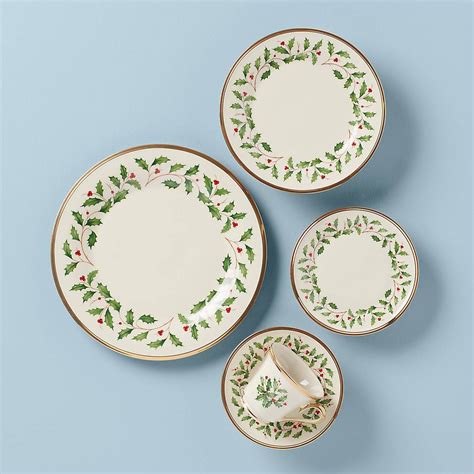 Christmas China Patterns You'll Love for Your Southern Home | Southern ...