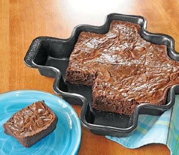 Corners Brownie Pan - Baking Bites