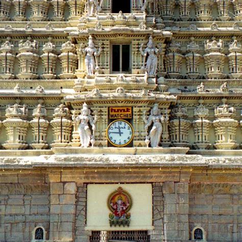 Chamundeshwari Temple Mysore | Chamundeshwari Temple timings, photos ...