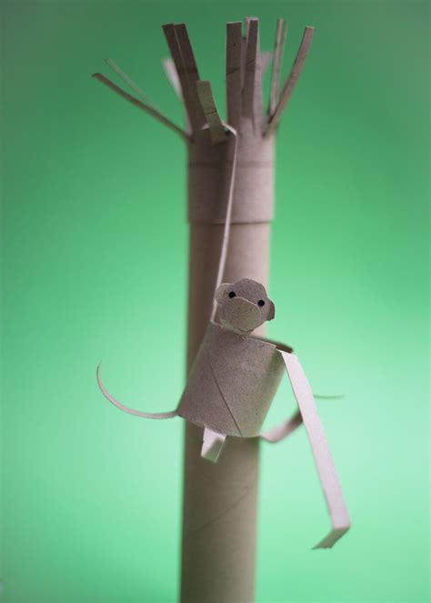 A Fun Use-What-You-Have Craft: Recycled Cardboard Tube Animals! — super ...