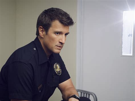 THE ROOKIE: The former CASTLE actor Nathan Fillion chats Season 2 – Exclusive Interview ...