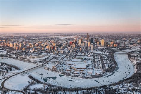 Things to Do in Edmonton in Winter - Must Do Canada