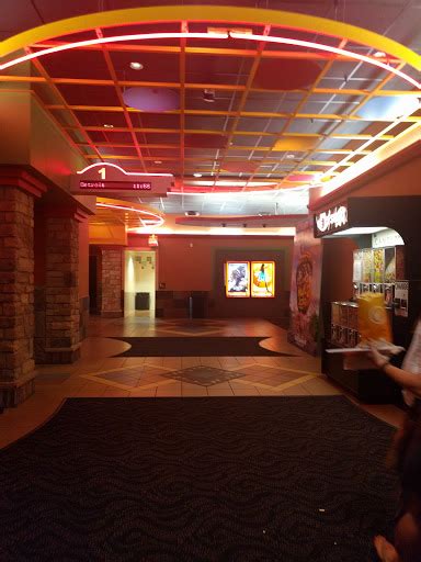 Movie Theater «Regal Cinemas Valley River Center 15 & IMAX», reviews ...