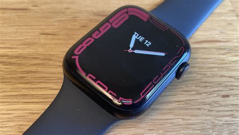 Apple Watch 7 Review: Is this smartwatch worth it? | Popular Science