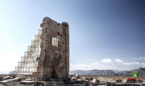 Tomb of Cambyses II 2023 | Marvdasht, Fars | Sights - Iran Travel and ...