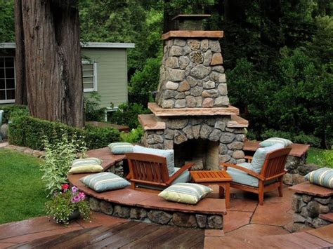 Built-In Seating - Novato, CA - Photo Gallery - Landscaping Network