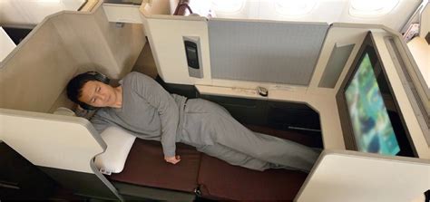 JAL SKY SUITE won the "Best Business Class Airline Seat" at SKYTRAX’s 2013 World Airline Awards ...