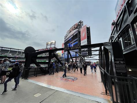 Ultimate Guide to Going to a Mets Game at Citi Field - Lattes & Runways