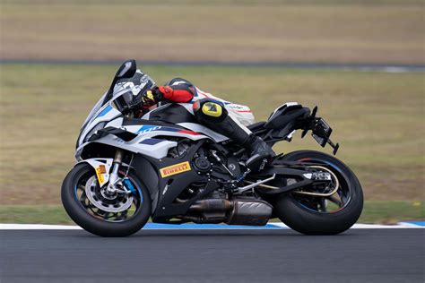 2023 Pirelli Diablo Supercorsa V4 tyres first impressions: Stick it to ...