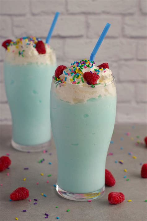 Creamy Coconut Blue Raspberry Slushie | RecipeLion.com