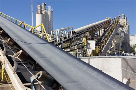 Cement Manufacturer - Dubai, Abu Dhabi and Ras Al-Khaima, UAE | Insights | Cavendish Maxwell