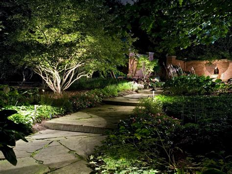 Landscape Lighting Design Ideas | HGTV