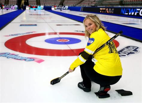 Curling world pays tribute to Jennifer Jones, Canada’s most iconic curler