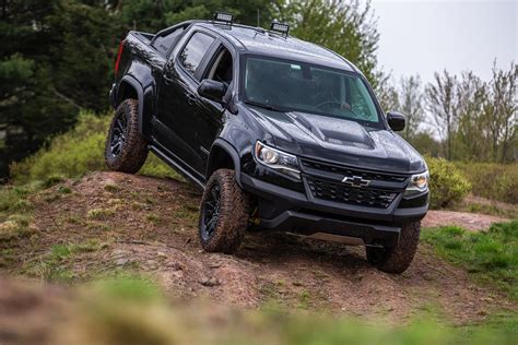 Chevrolet 2018 Colorado ZR2 First Look: Learning to Off Road! | G Style Magazine