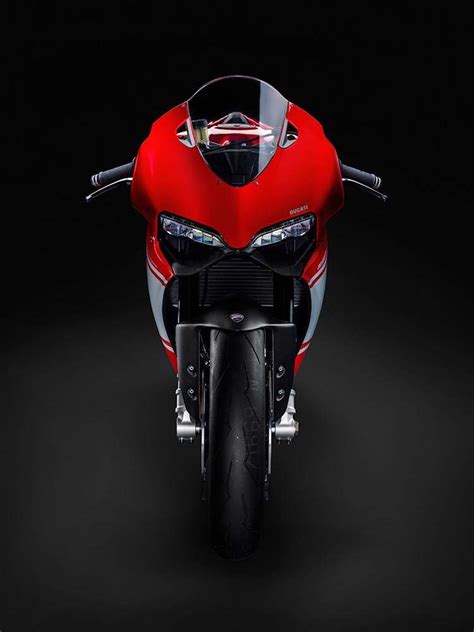 Even More Leaked Photos of the Ducati 1199 SuperLeggera - Asphalt & Rubber