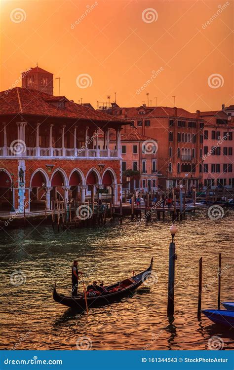 Traditional Gondola at Sunset in Venice, Italy Editorial Stock Photo ...