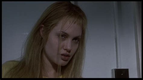 Angelina Jolie as Lisa Rowe in 'Girl, Interrupted' - Angelina Jolie ...