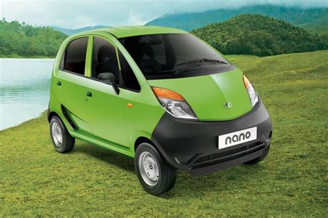 Garage Car: Updated Tata Nano 2012 Photos, Colors and Tv Commercial