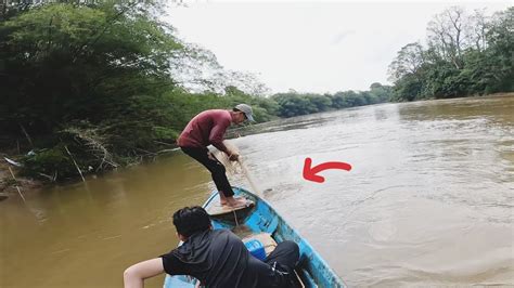 Jala Ikan Sungai Bersama Raizat - YouTube