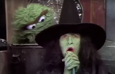 Lost 1976 Episode of Sesame Street Deemed 'Too Scary' Resurfaces Online - PRIMETIMER