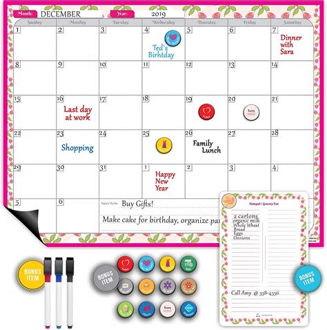 Holiday-inspired magnetic calendar - StriveZen