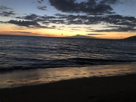 Maui Beach Sunset | Beach sunset, Maui beach, Sunset