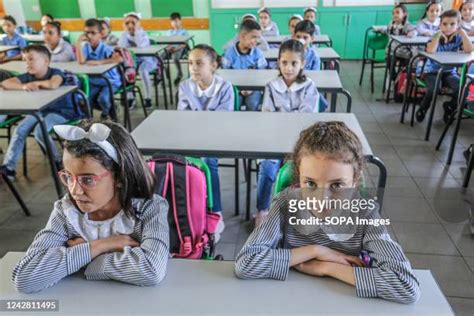 Gaza Students Photos and Premium High Res Pictures - Getty Images