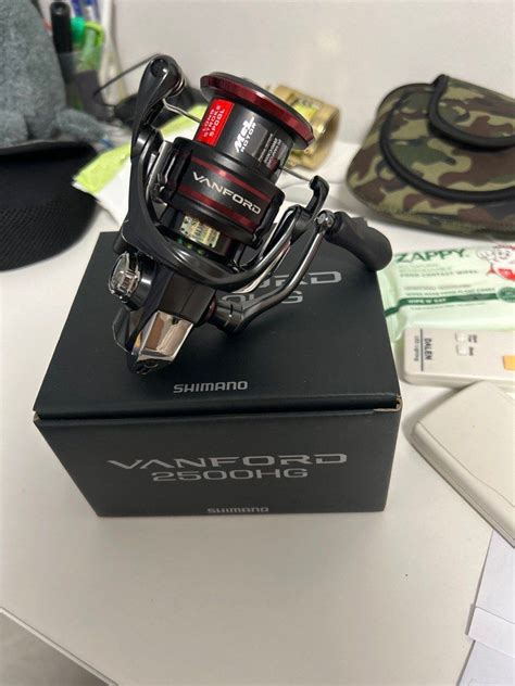 Shimano vanford 2500HG reel, Sports Equipment, Fishing on Carousell