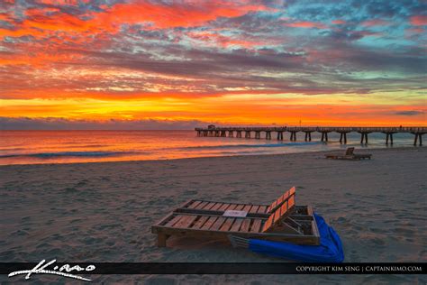 Pompano Beach Pier Beach Cair View of Pier | Royal Stock Photo