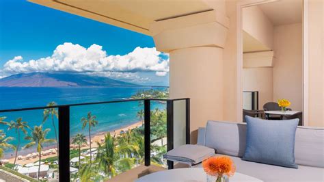 Club Ocean-Front Prime One-Bedroom Suite in Maui | Four Seasons