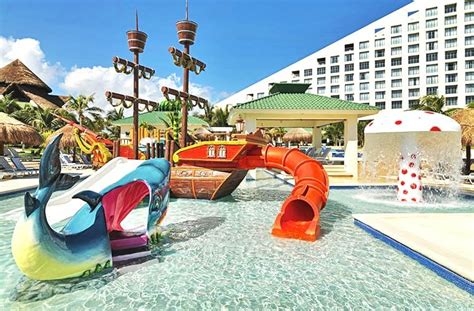 10 Best Cancun All Inclusive Family Resorts with Water Parks (2024)