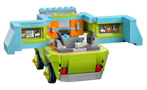 video-games: LEGO Scooby-Doo 75902 the Mystery Machine Building Kit